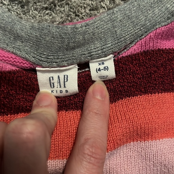 Gap sweater - Picture 2 of 4